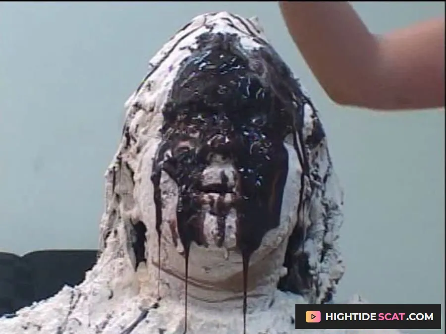 Jade, Darla, Leslie, Latifa - For That, you get the Works! [SD] Fetish Scat (699 MB)