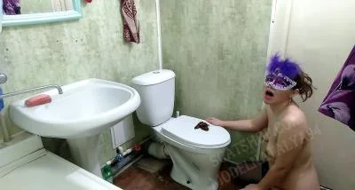 Scat Girls - It Was Hard To Swallow Shit Today [FullHD 1080p] Tease, Panties (857.04 MB)