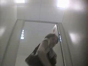 Toilet Spy College 006 [SD] peeing, spycam (685.7 MB)