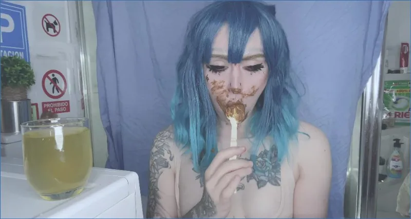 Download Sweet Betty Parlour - Sexy Ghost Babe SCAT Madness!, Shitting, Solo Hightide-Scat.com