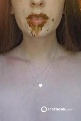 PrincessBabyLuna - Smelly Shitty Kiss [UltraHD 2K] Shitty Smile, Solo (1.75 MB)