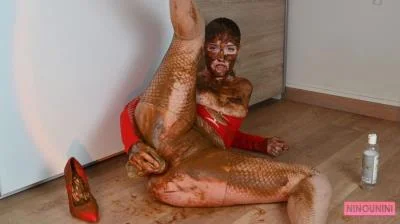 Ninounini - Big piece of shit there's nothing sweeter than it [UltraHD 4K] Solo (4.18 GB)