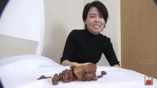 Japan - It is embarrassing, but please witness the birth moment of my poop - Part 4 [FullHD 1080p] Asian, Solo, Poop (691 MB)