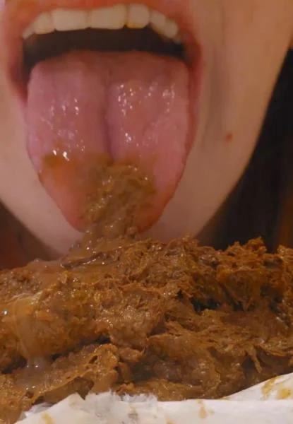 PrincessBabyLuna - Poop Taste Test [UltraHD 2K] Solo, Eat Shit (9.95 MB)