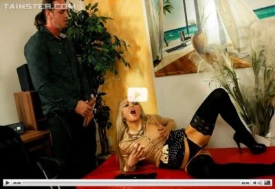 Jenna Lovely [SD] Blouses, Fullyclothed Sex (421.4 MB)