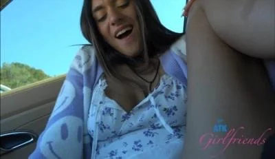 Aubry Babcock. Paradise Cove 1 [SD] Orgasm, Masturbation (622.7 MB)