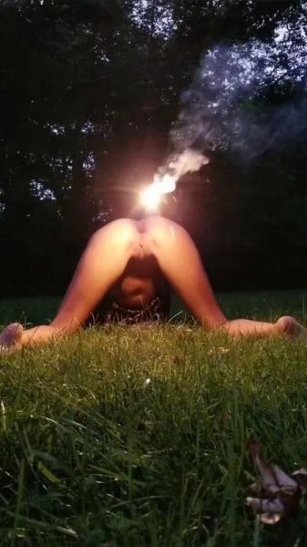 LilButtLex - Fireworks! [UltraHD 2K] Scat, Fetish (651 MB)