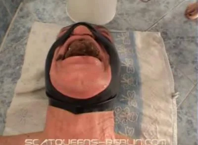 Lady Missy, Lucy Delunatic, Lady Grace [SD] Germany, Domination (67.4 MB)