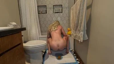 Classy N Gassy - Doorbell Dumpy [FullHD 1080p] Toilet, Teasing (232 MB)