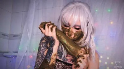 Betty - Mega Shit And Erotic Mastrubation By Scat Star [FullHD 1080p1 Solo, Dildo (599 MB)