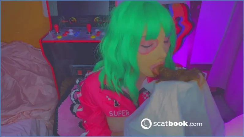 Download One point five kilograms of Own Poo and Squirting Night - Sweet Betty Parlour, Fisting, Anal Hightide-Scat.com