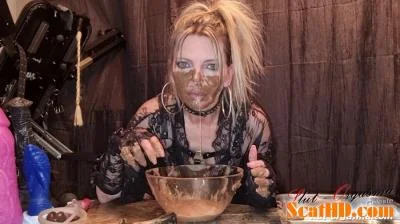 SlutOrgasma - Scat swallowing and puke show [FullHD 1080p] Eat, Eat Shit (1.72 GB)