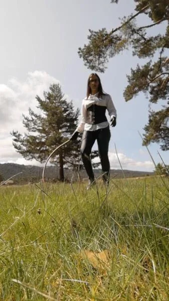 Miss Lith - Whipping [SD] Spain, Toilet Slavery (193 MB)