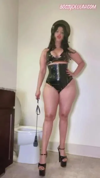 Bossy Delilah - TOUGH TOILET TALK [SD] USA, Kaviar (32.4 MB)