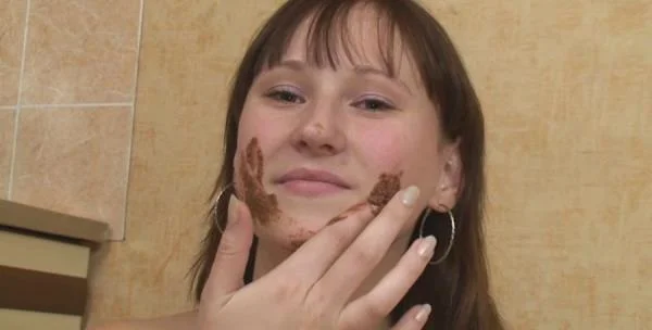 Masha - Private Scat [HD 720p] Solo, Defecation (393 MB)