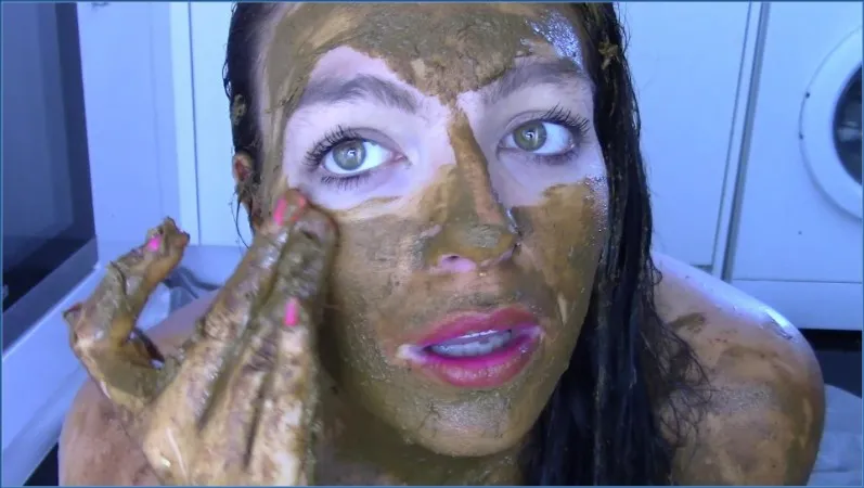Download Evamarie88's 10 Loads Extreme Smear, United Kingdom Hightide-Scat.com