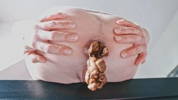 Mia Skye aka MiaRoxxx - Eat This And Stick Your Tongue In [HD 720p] Germany, Dirty Anal (8.18 MB)