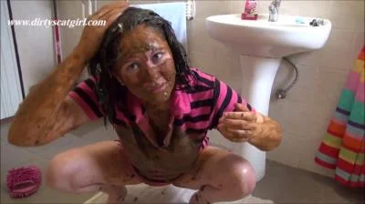 DirtyScatGirl - Hair Coloring [HD 720p] Milf, Czech (165 MB)