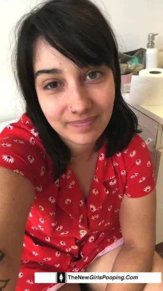 Efro Sabrina - Scat Cute Sabrina 15 [SD] Brunette, Solo (70.7 MB)