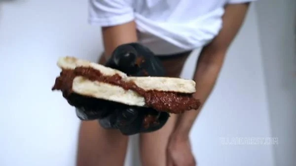 Hot Filled Potato Cake [HD 720p] Solo, Defecation (24.7 MB)