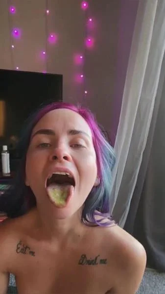 Tug-of-War(Dirty) [UltraHD 2K] Solo, Amateur (288 MB)