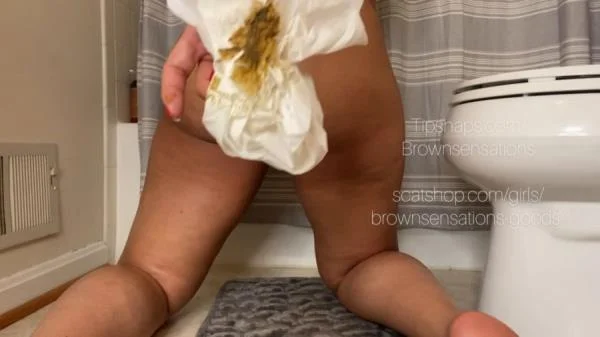 Different Sizes Different Angles Different Texture [FullHD 1080p] Solo, Diarrhea (635 MB)