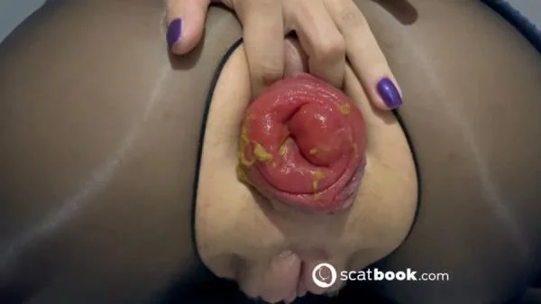 I Get So Filthy Playing With My Dirty Ass [HD 720p] Solo, Scat (21.6 MB)