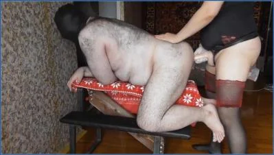 Russian Scat Femdom (RE) [HD 720p] (161.08 MB)