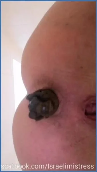 Lie down and open your disgusting mouth pig [SiteRip] 10.39 MB