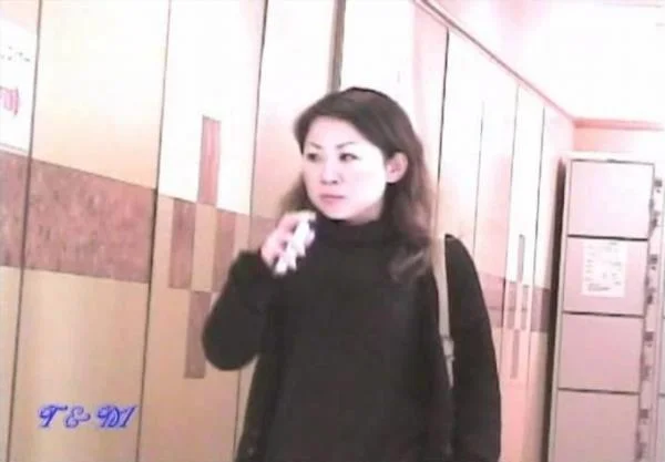Asian hidden spycam toilet cam am [DVDRip] JAV, Solo (601.9 MB)