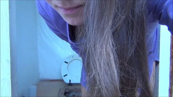 Nadeshdah Kneels and Squeezes Out a Firm Brown Log in Honest Scat